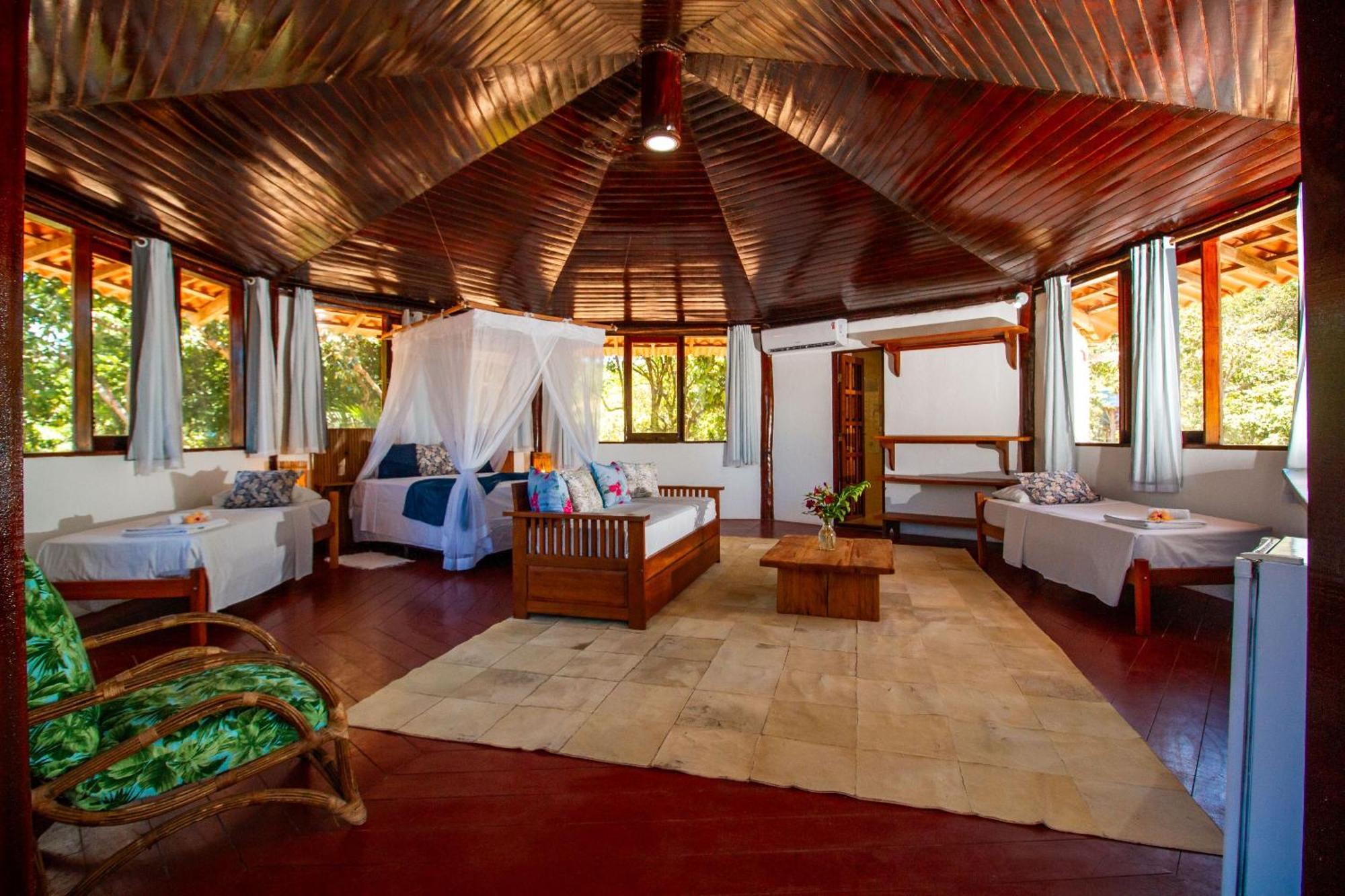 Travel & Club Inn 3*